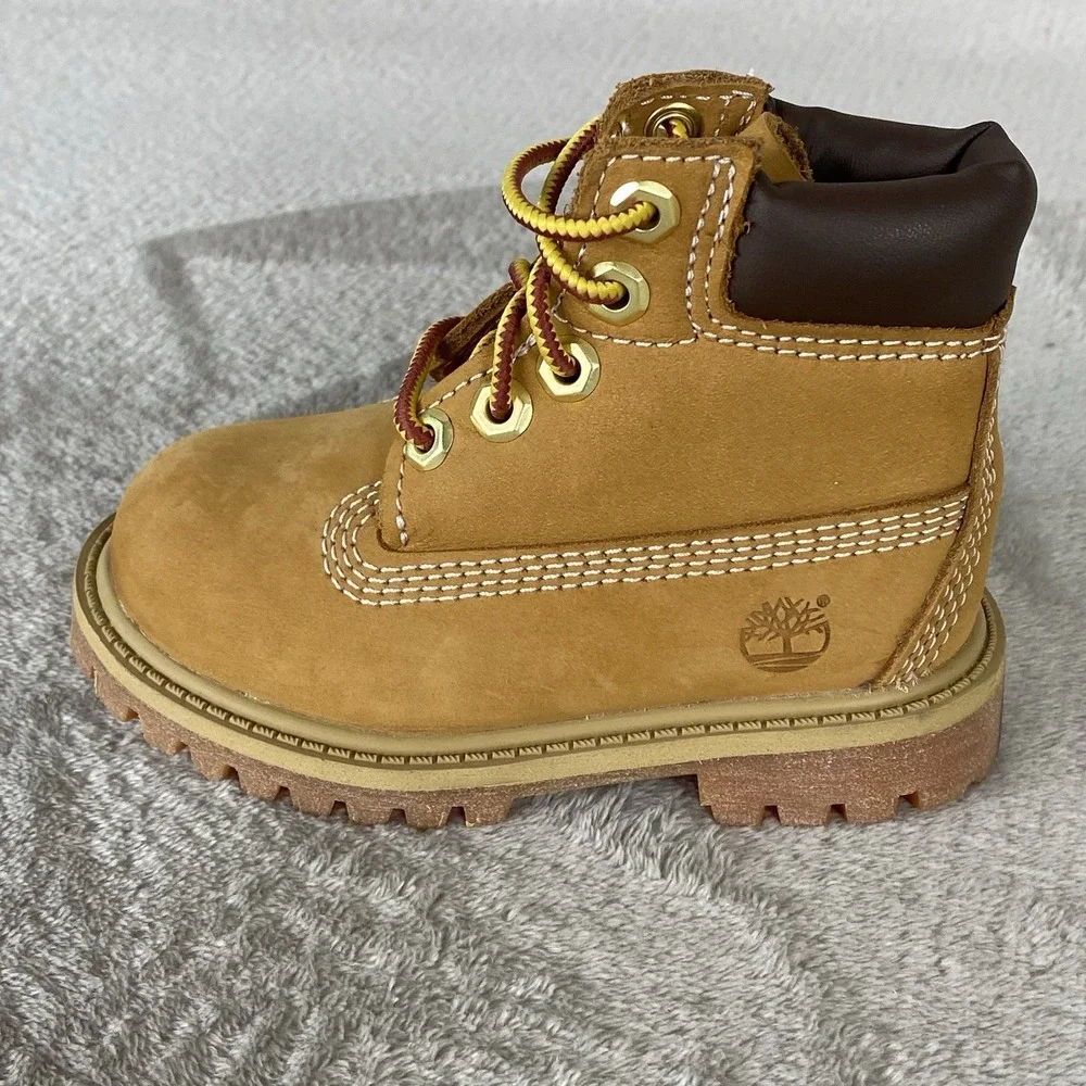 Timberland Premium 6 inch Toddler Baby Boots Size 6 Wheat Nubuck Waterproof NEW
